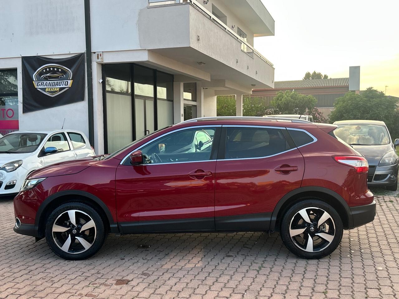 Nissan Qashqai 1.5 dCi Tekna