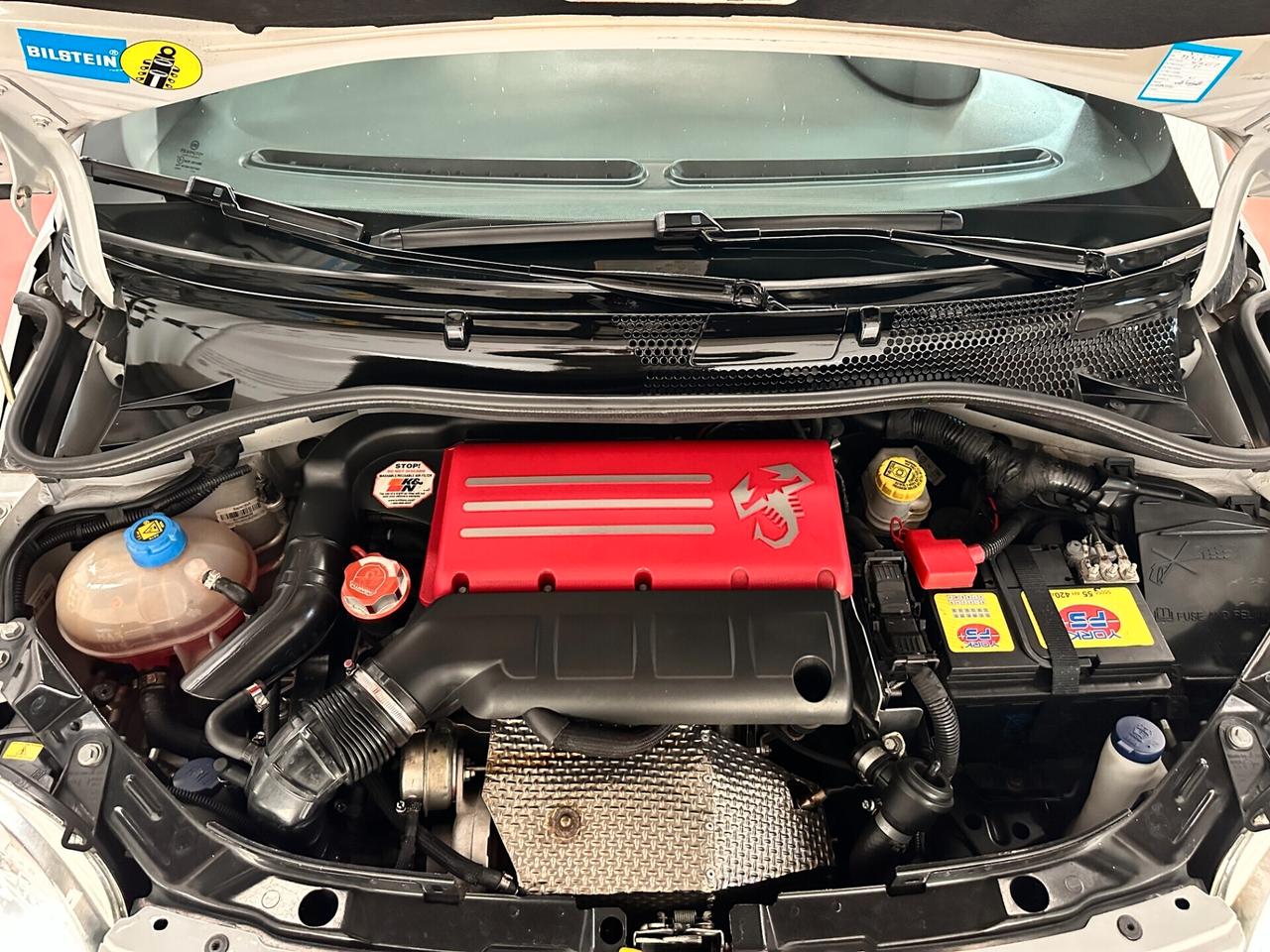 Abarth 595C 1.4 T-JET CUSTOM STAGE 2 (190CV)