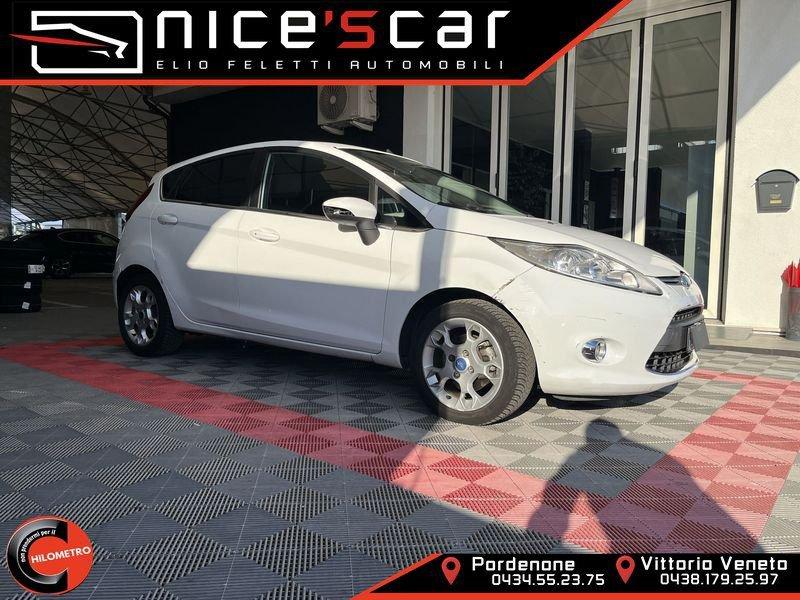 Ford Fiesta 1.4 TDCi 70CV 5 porte Titanium