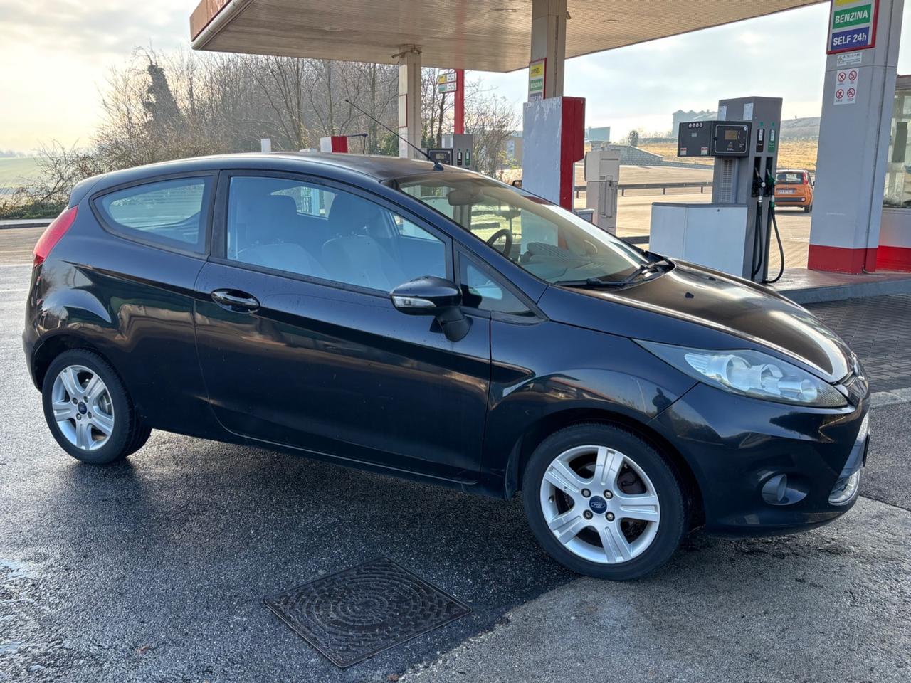 Ford Fiesta 1.4 3 porte - GPL