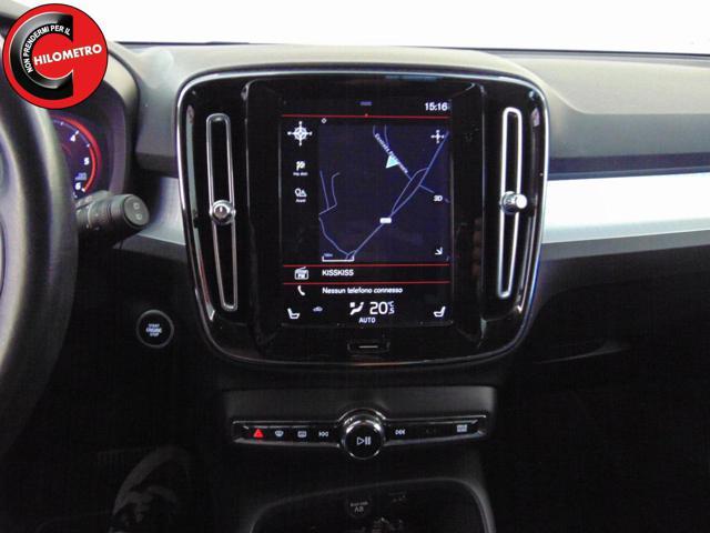 VOLVO XC40 D3