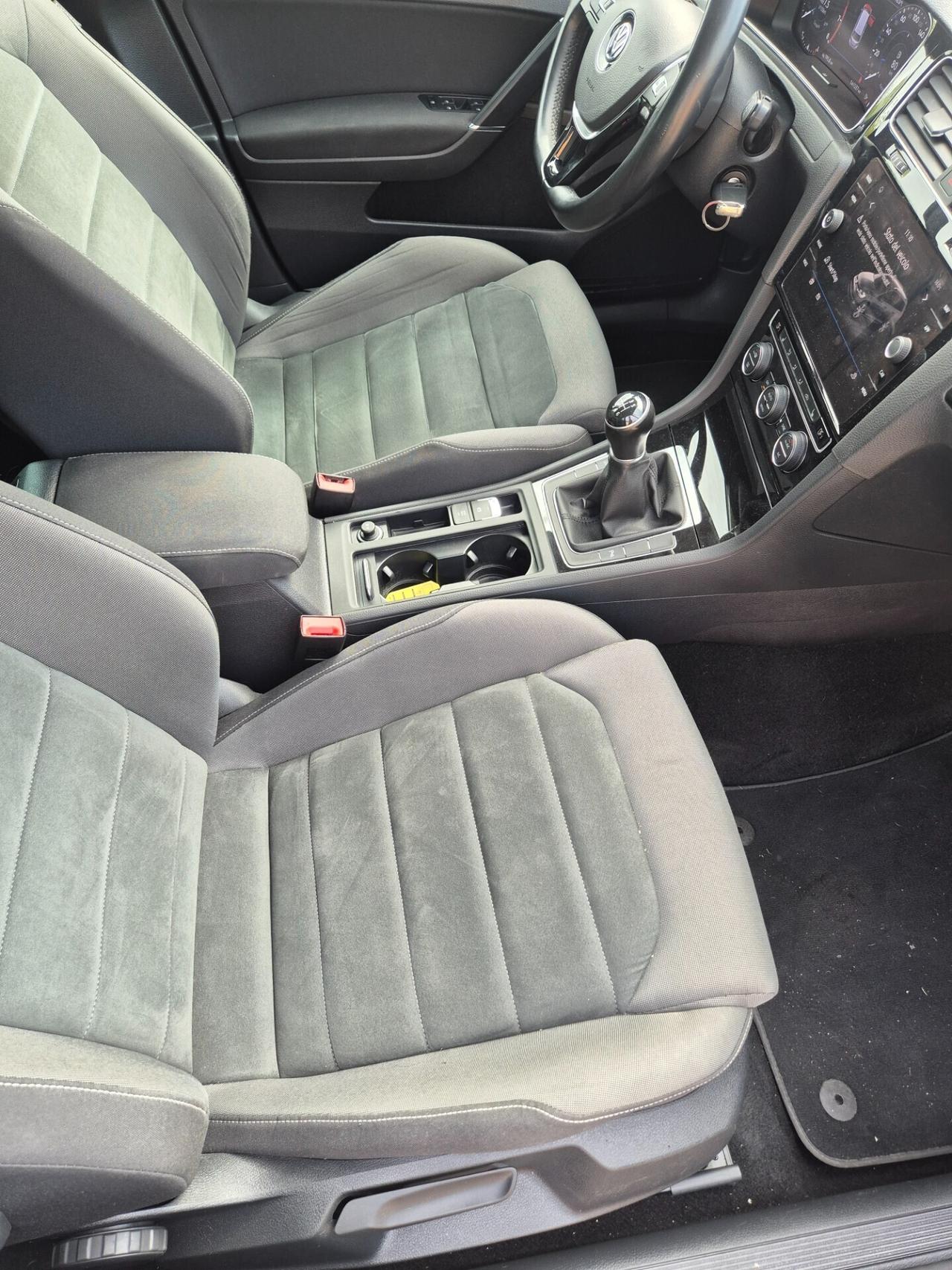 Volkswagen Golf Variant 1.5 TSI 130 CV EVO Executi