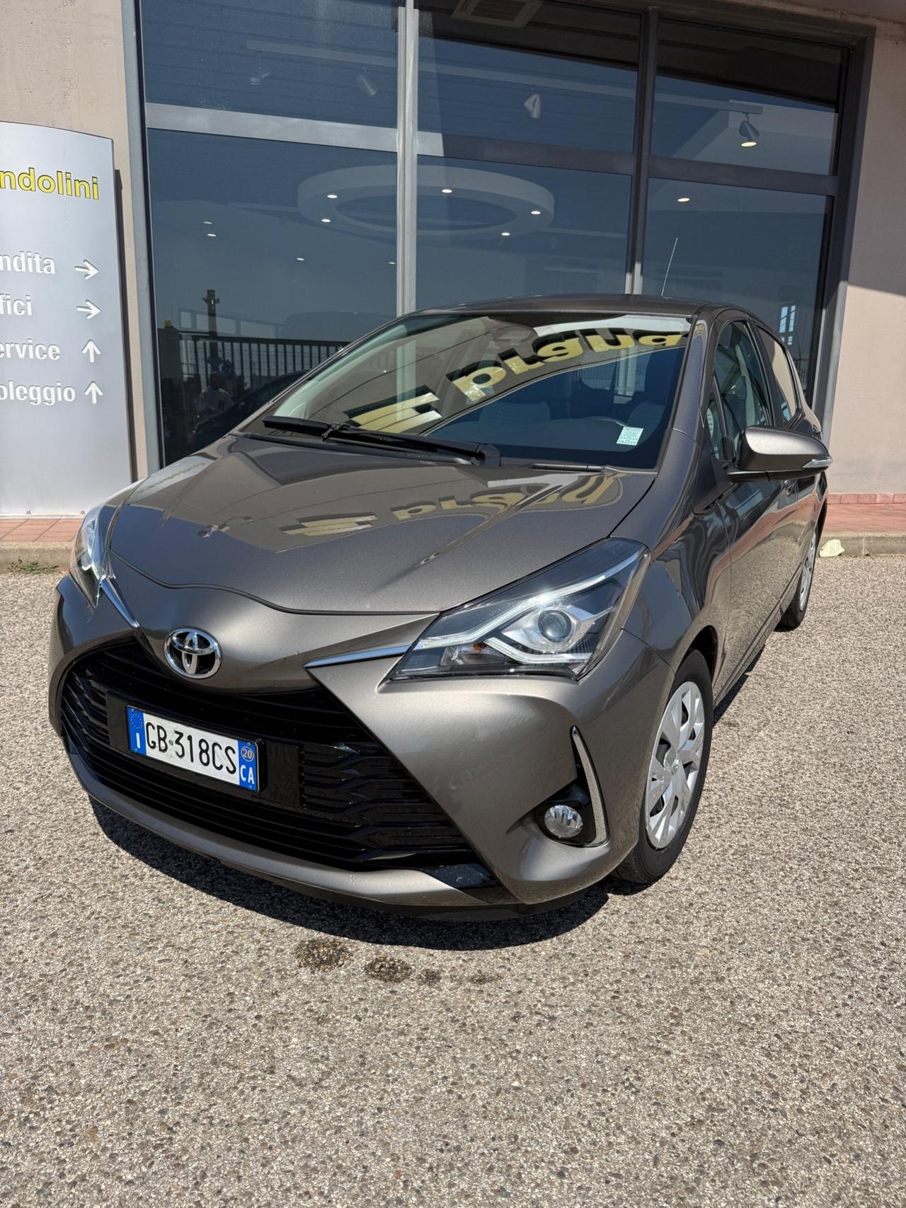Toyota Yaris 1.0 5 porte Trend my20"