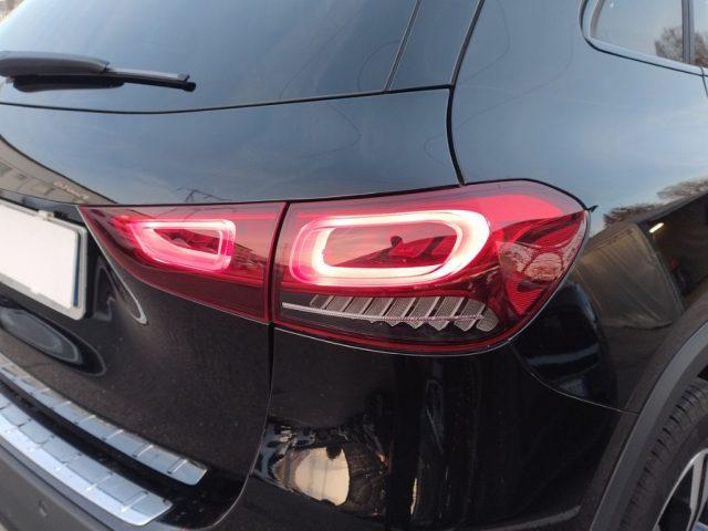 MERCEDES-BENZ GLA 200 d Automatic Sport