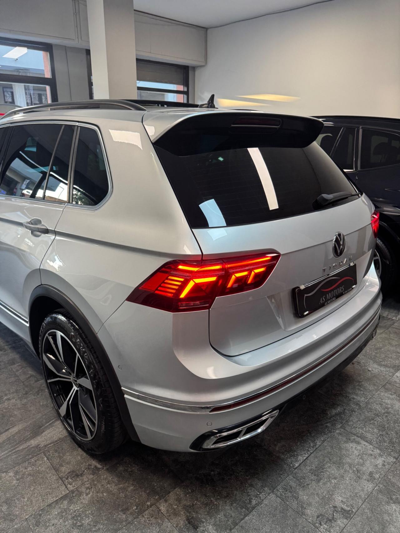 VW Tiguan 2.0 TDI 150 CV DSG R-Line Tetto Apribile