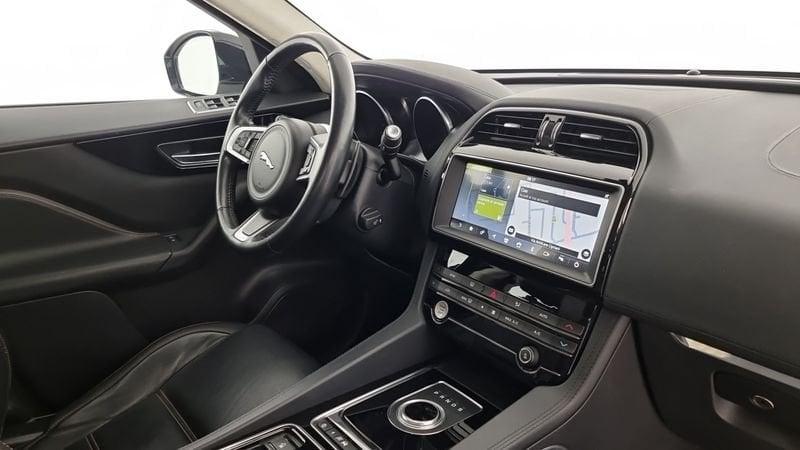 Jaguar F-Pace 2.0 D 180 CV AWD aut. Prestige N1 Autocarro