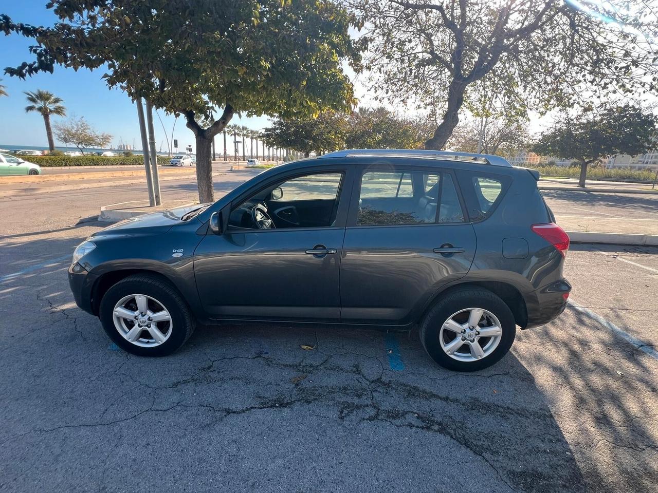 Toyota RAV 4 RAV4 2.2 D-4D 136 CV Luxury