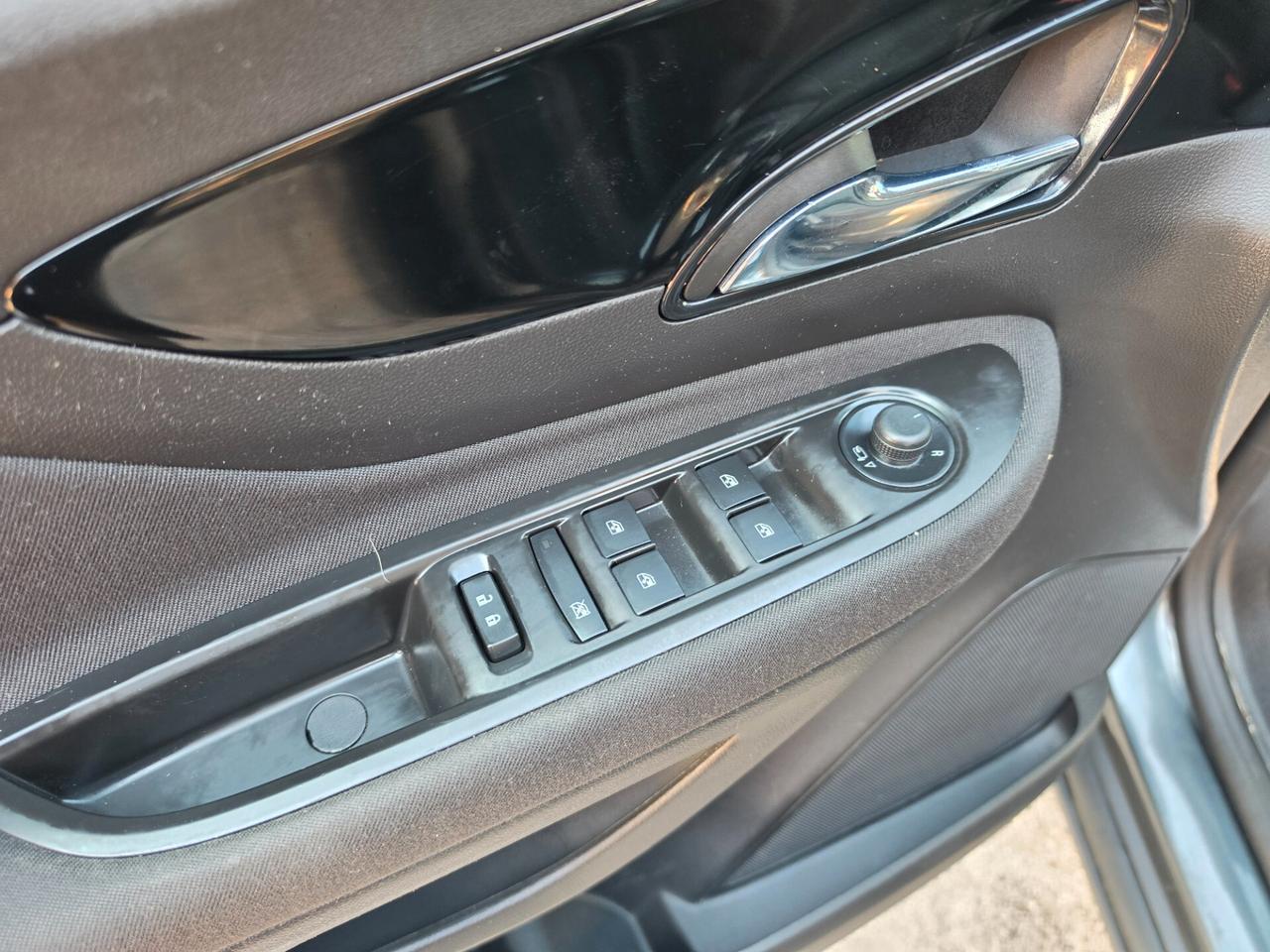 Opel Mokka X 1.6 diesel 01/2019 Cv110