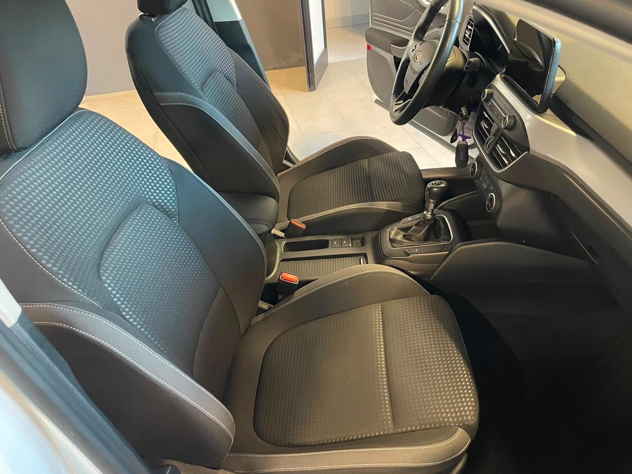 Ford 1.0 HYBRID 92kw 2020 66.000KM