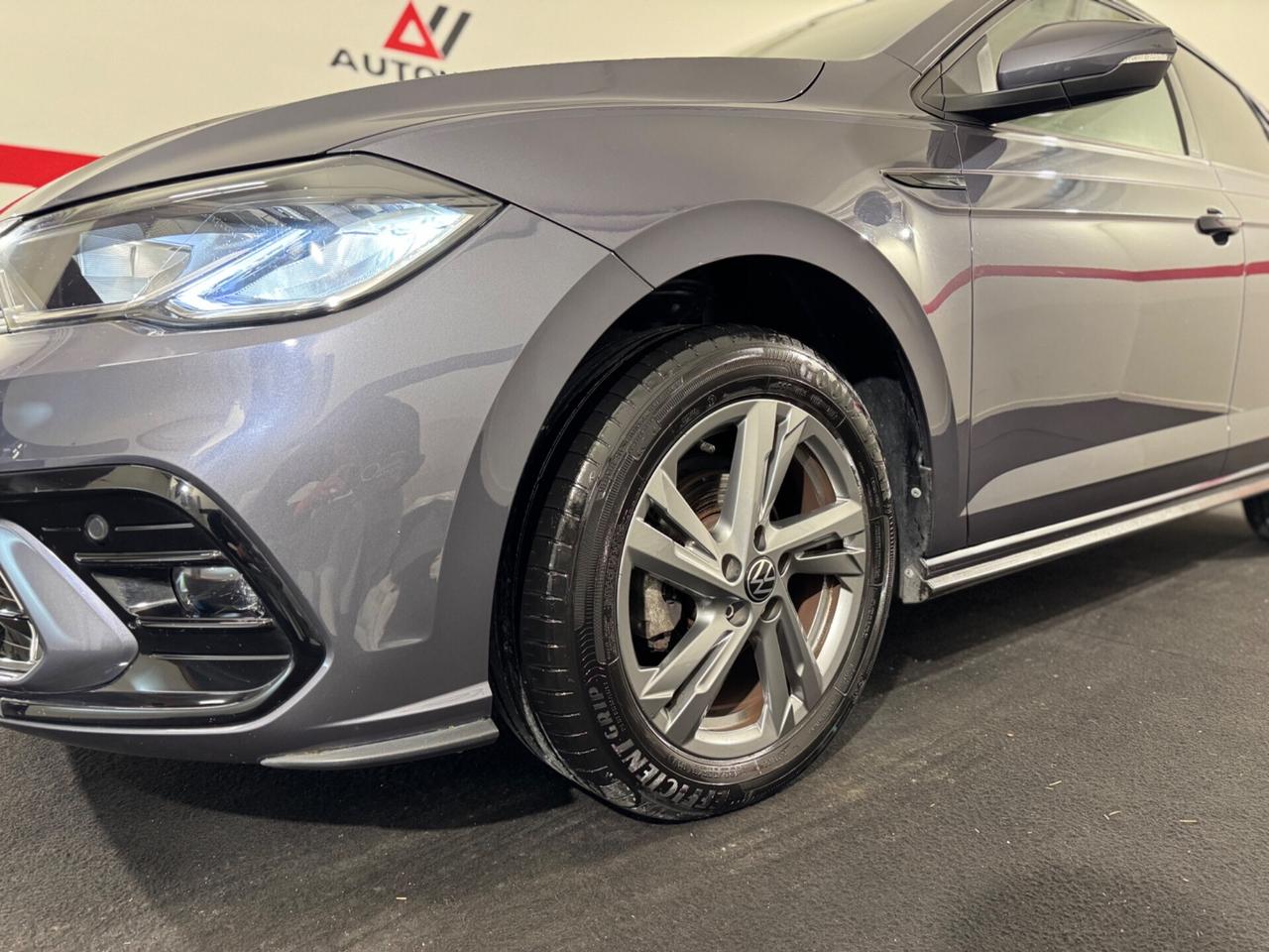 Volkswagen Polo 1.0 TSI DSG R-Line*SOLO 28.000 KM*