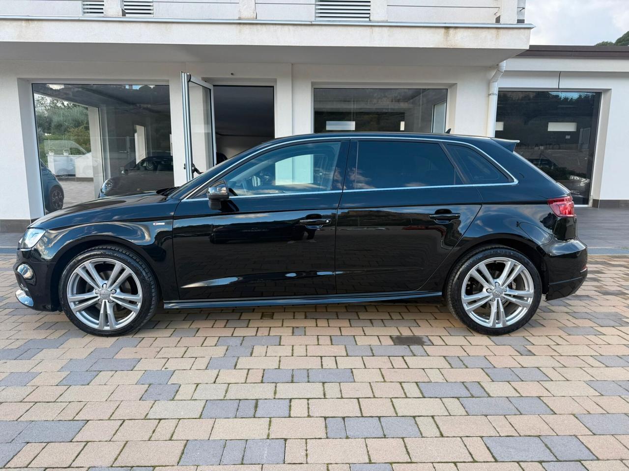 Audi A3 S-LINE SPORTBACK 30 TDI
