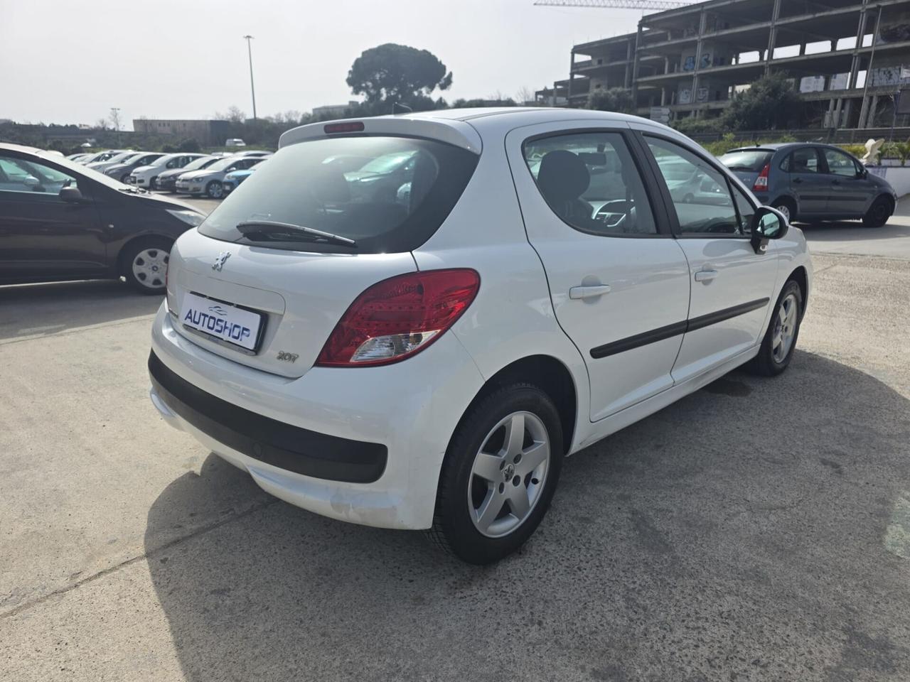 Peugeot 207 1.4 HDi 70CV FAP 5p. X Line