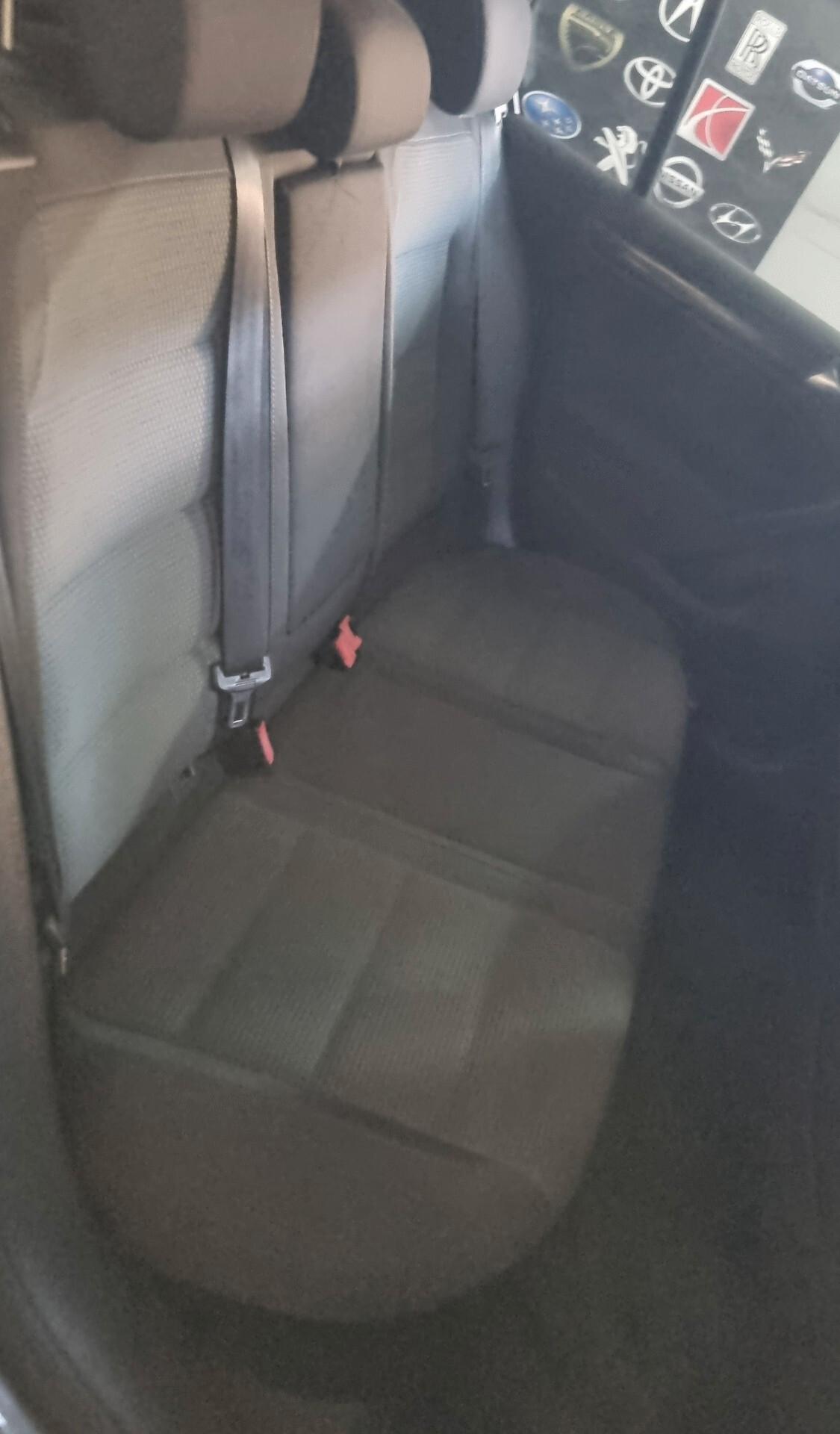 Volkswagen Golf 1.6 TDI DPF 5p. Highline