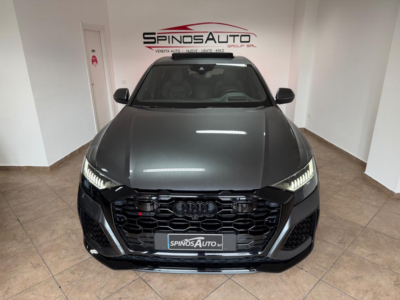 Audi Q8 RS TFSI V8 quattro tiptronic