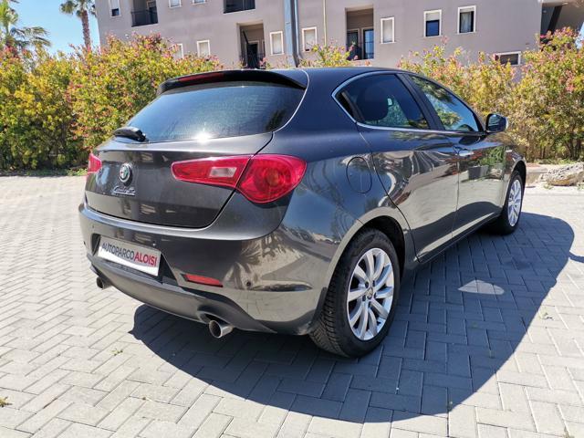ALFA ROMEO Giulietta 2.0 JTDm-2 150 CV Distinctive
