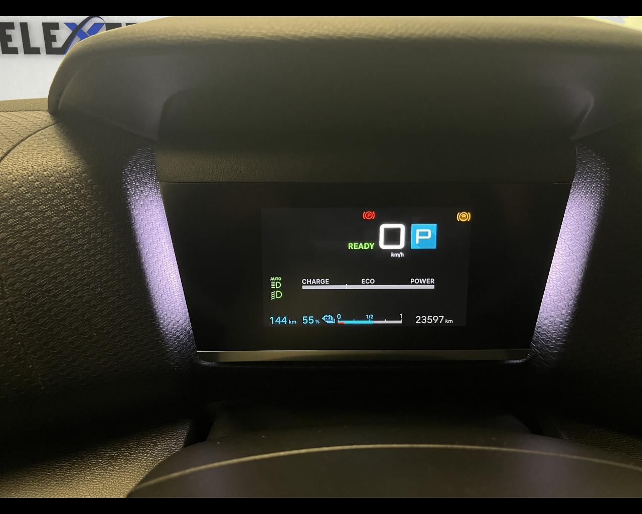 CITROEN Nuova e-C4 X Elettrica 100kw (136cv) - Shine