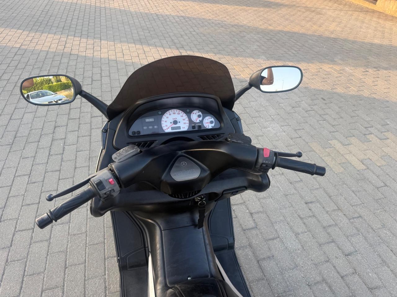 Yamaha TMAX carburatori