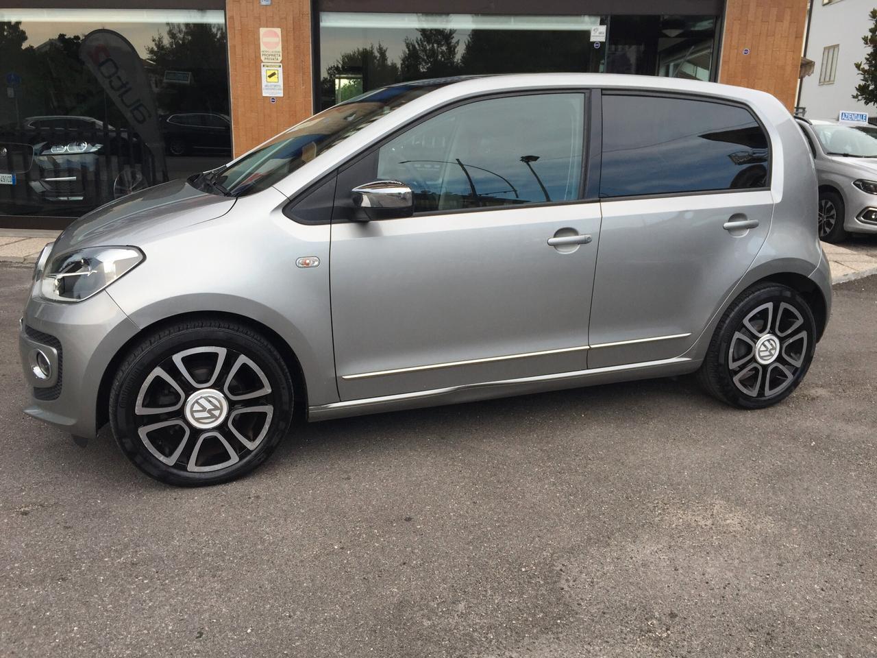 Volkswagen up! 1.0 75 CV 5p. high X NEOPATENTATI