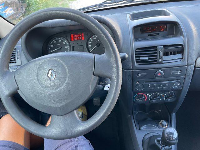 RENAULT Clio 1.2 16V cat 5 porte Confort Authentique