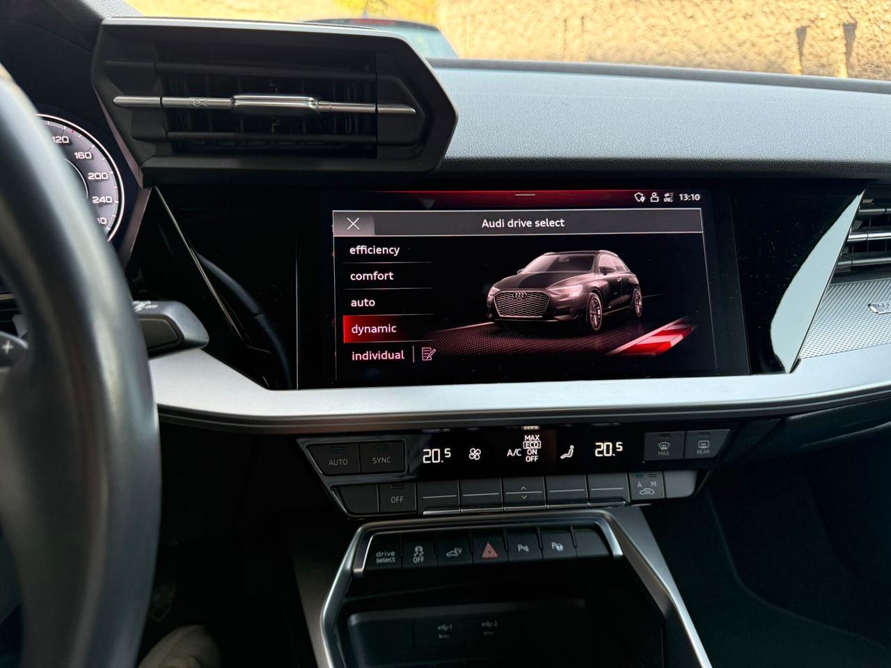Audi A3 40TFSI 1.5 benzina/elettrica plugin 150+54 cv