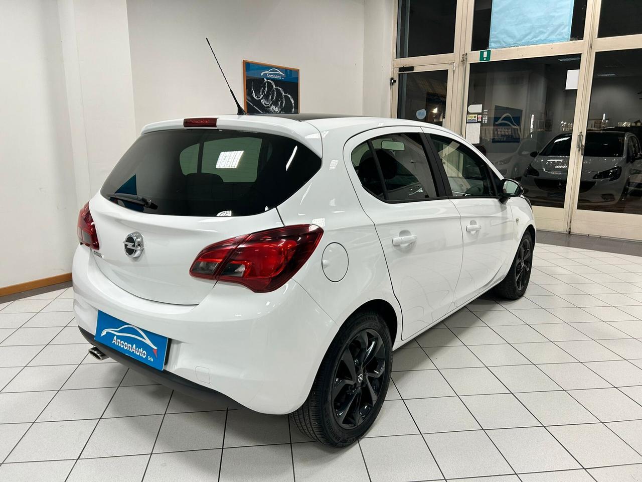 Opel Corsa 1.4B automatica x NEOPATENTATI 2015