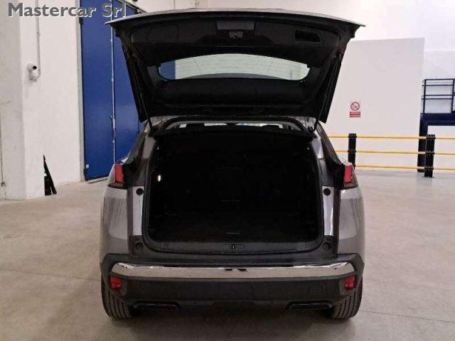 PEUGEOT 3008 1.5 130cv bluehdi Business AUTOMATICA - FY894YN