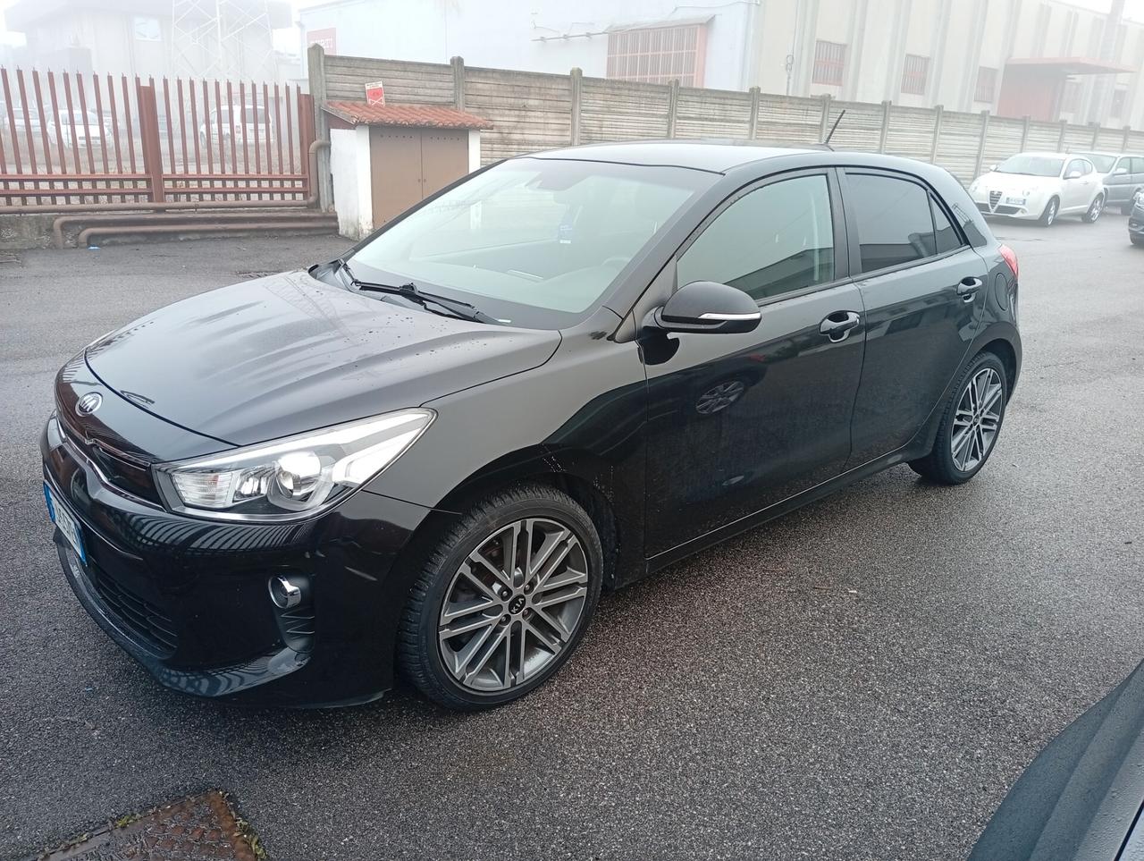 Kia Rio 1.4 CRDi 5p. Cool NEOPATENTATI OK