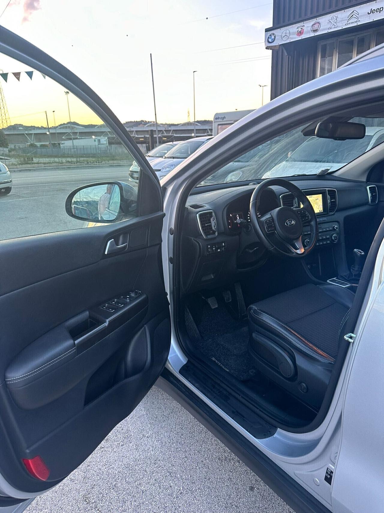 Kia Sportage 1.7 CRDI 2WD Active
