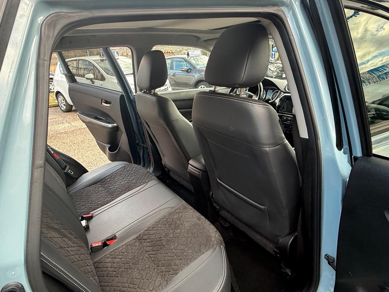 " DA VETRINA " Suzuki Vitara 1.4 Hybrid 4X4 AllGrip