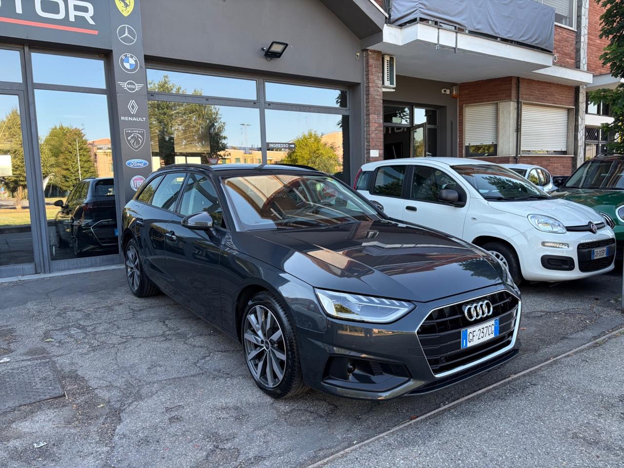 Audi A4 Avant 35 TDI/163 CV S tronic Business Advanced