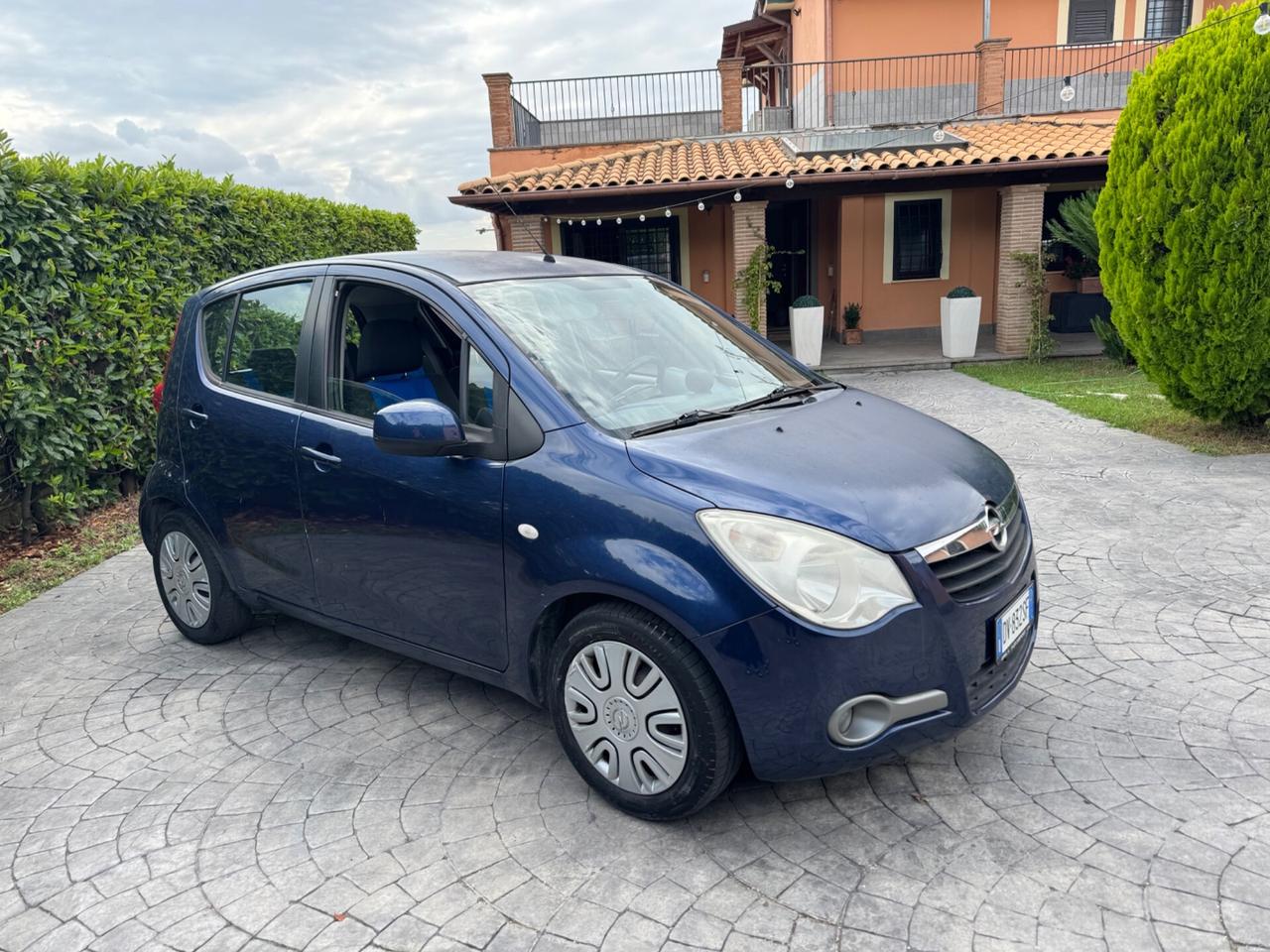 OPEL AGILA 1.3 benzina - POCHI KM - 2009