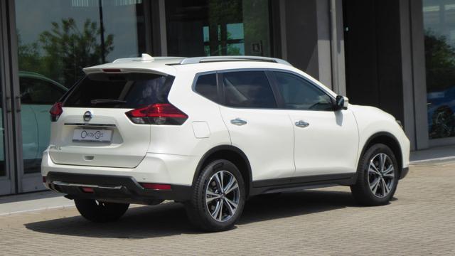 NISSAN X-Trail 2.0 dCi 2WD X-Tronic N-Connecta