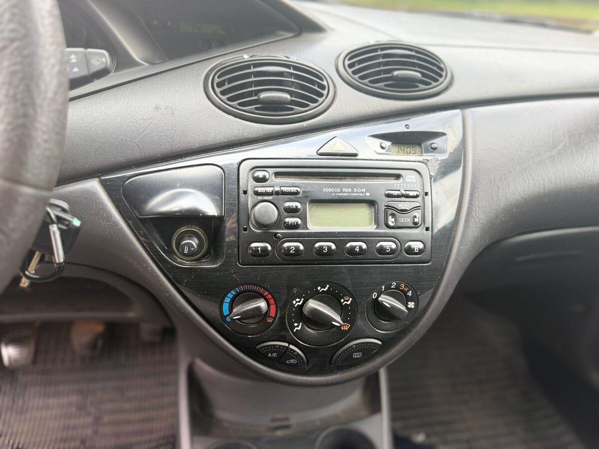 Ford Focus 1.8 tdci Ghia FL