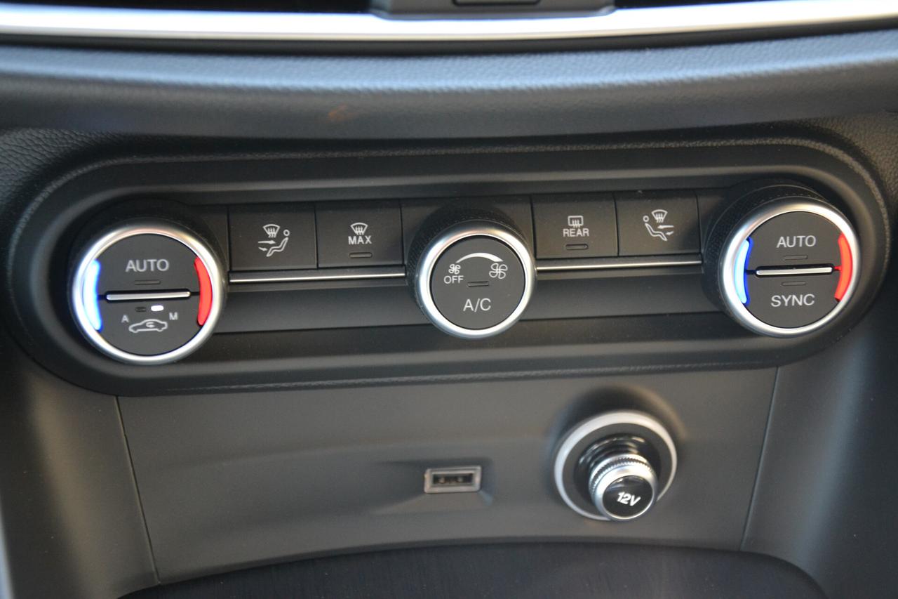 Alfa Romeo Stelvio 2.2 160CV AT8 SUPER RESTYLING MY23 **LED-NAV-PDC*