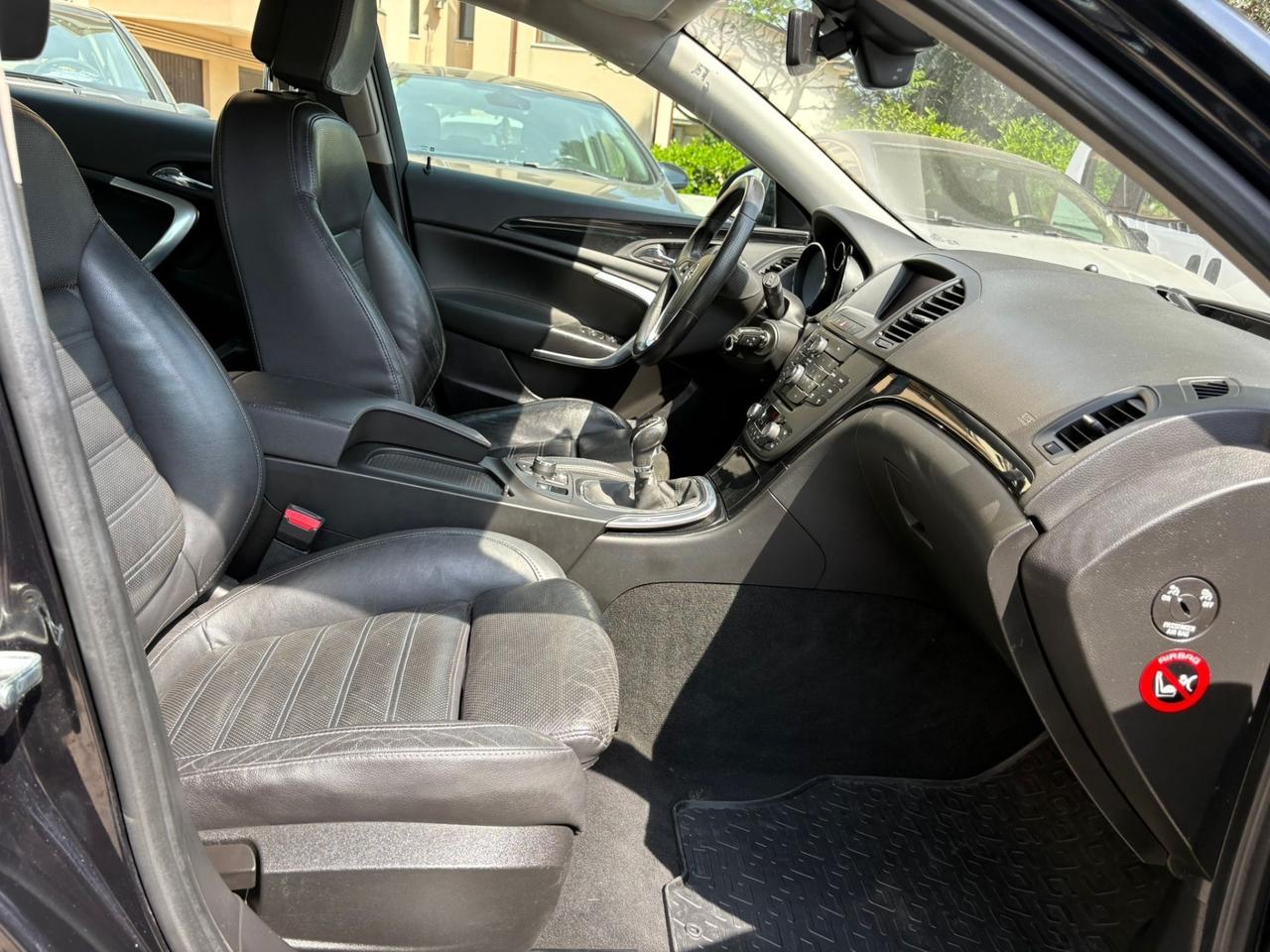 Opel Insignia 2.0 CDTI 160CV - Berlina -