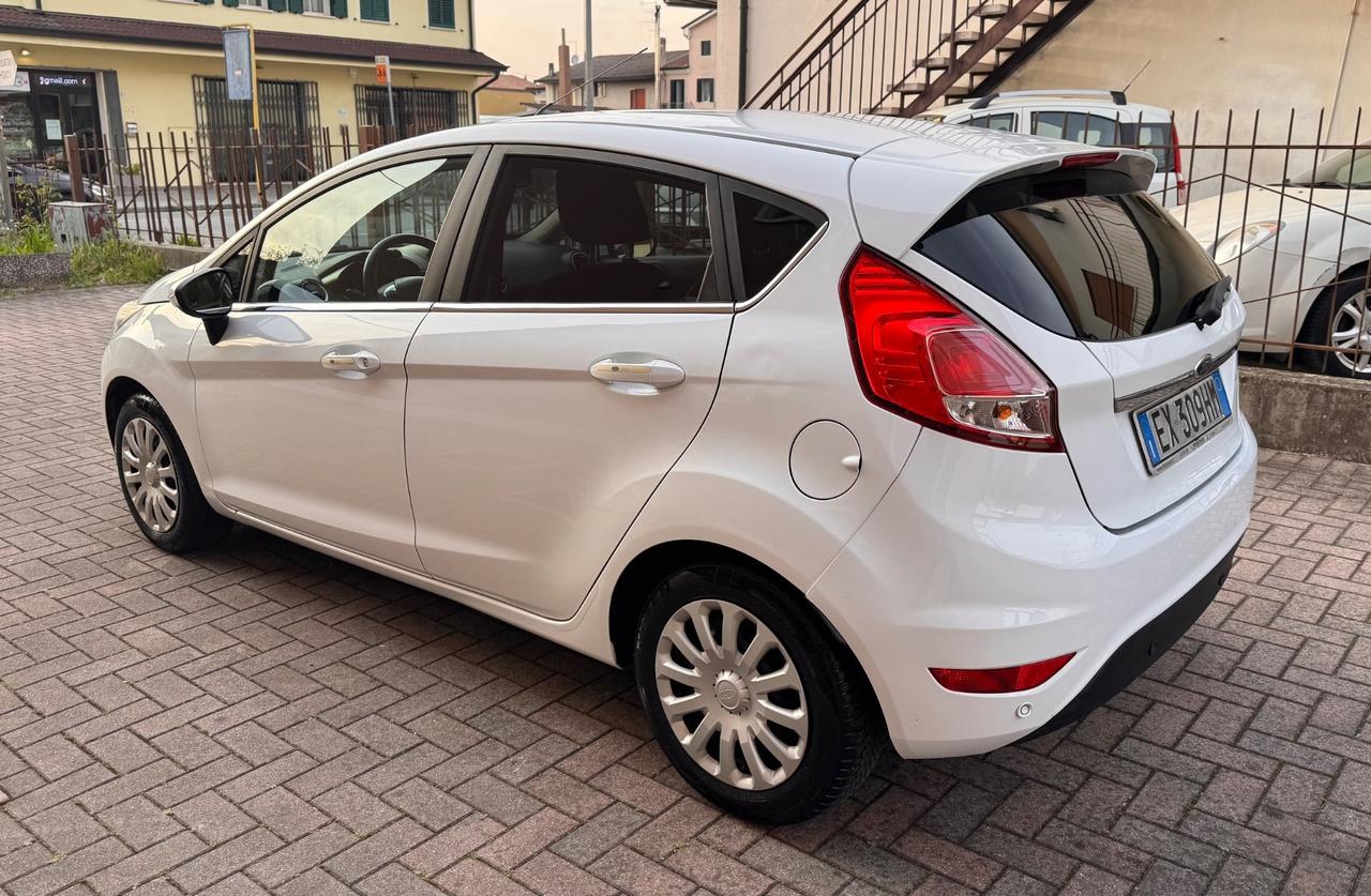 Ford Fiesta 1.5 TDCi 75CV Ok Neopatentati