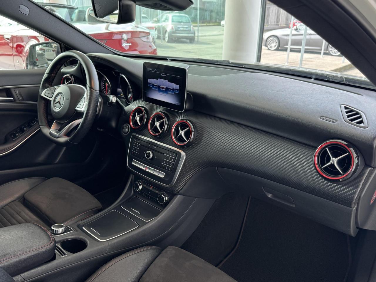 Mercedes A 200 D Aut. Premium 4Matic AMG Tetto Apribile