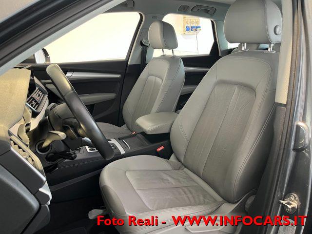 AUDI Q5 40 TDI quattro S tronic Business Design PROMO