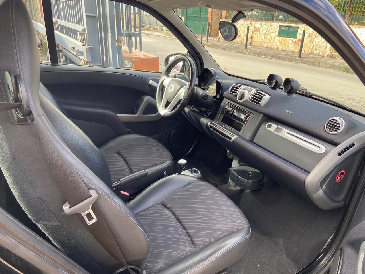 Smart ForTwo 800 40 kW coupé pure cdi