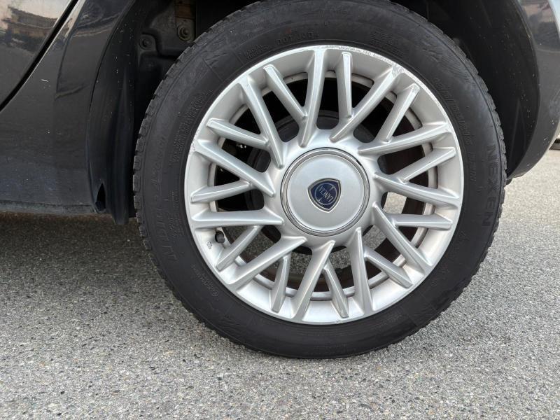 Lancia Ypsilon 5 Porte Ypsilon 1.2 8v Platinum 69cv