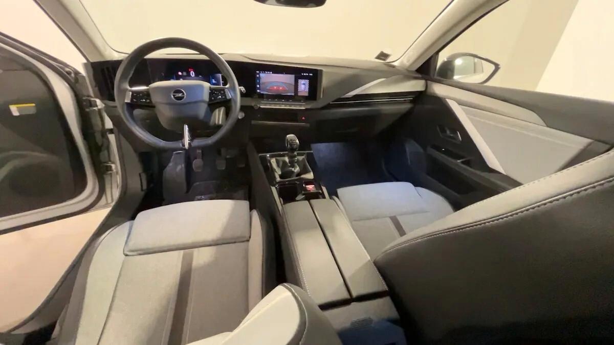 Opel Astra 1.2 Turbo 130 CV Business Elegance