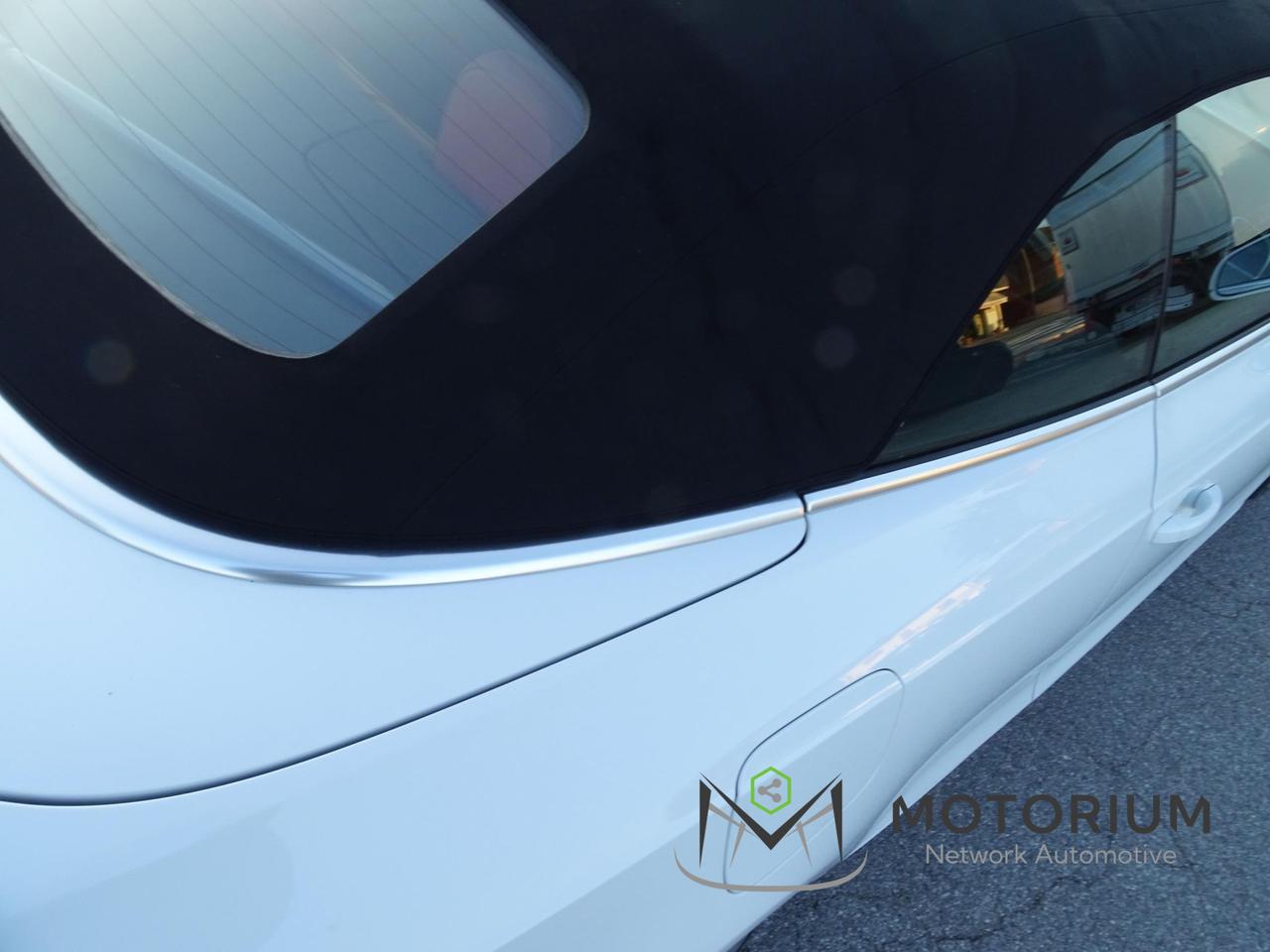 Audi A5 Cabrio 2.0 TDI S-LINE