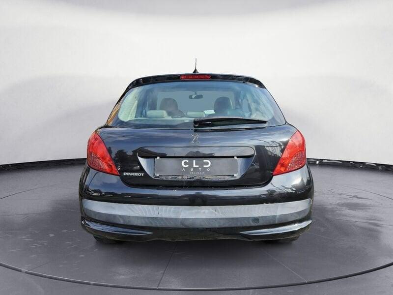 Peugeot 207 1.4 HDi 70CV 3p. ONE Line