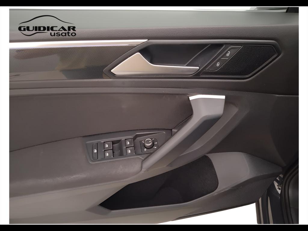 VOLKSWAGEN Tiguan II 2021 - Tiguan 2.0 tdi Life 122cv