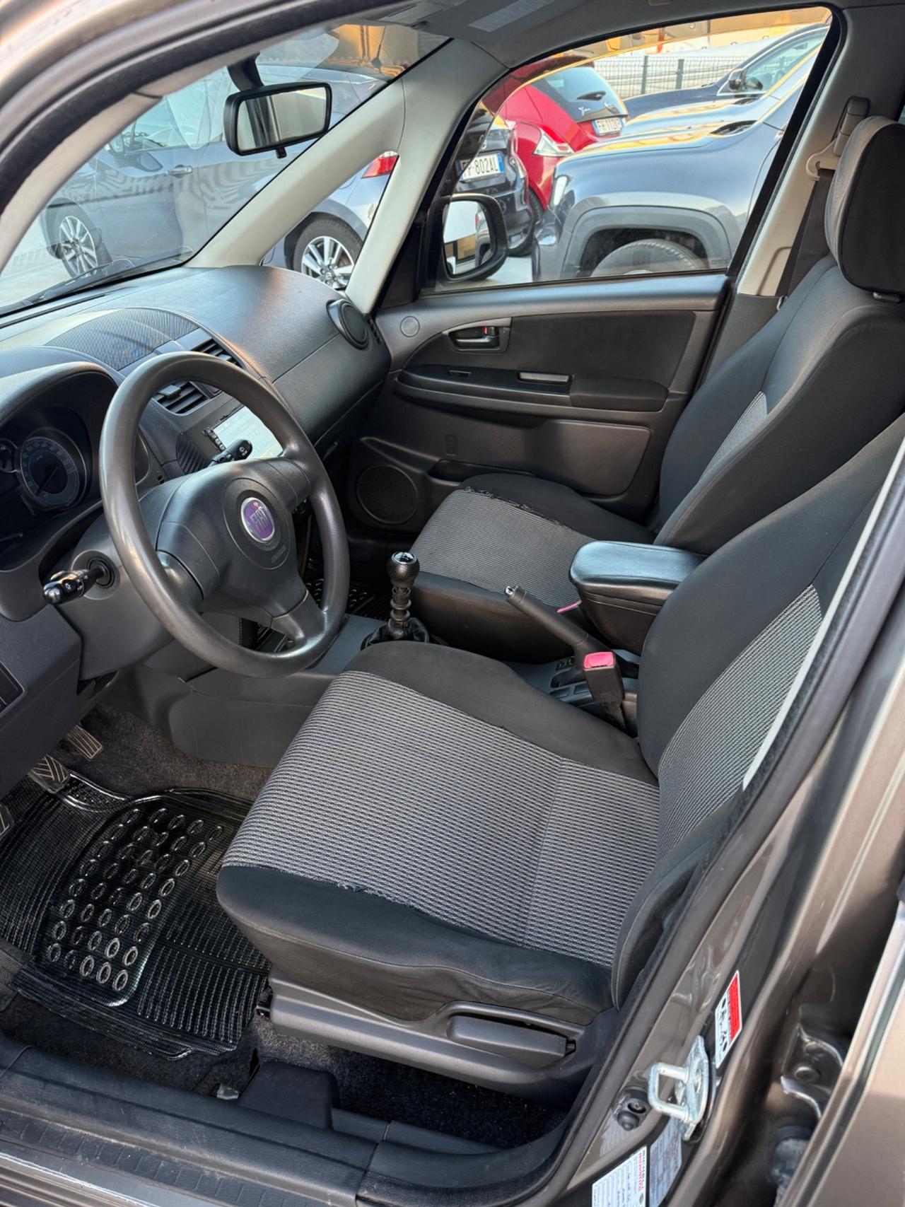 Fiat Sedici 2.0 MJT 16V DPF 4x4 Emotion