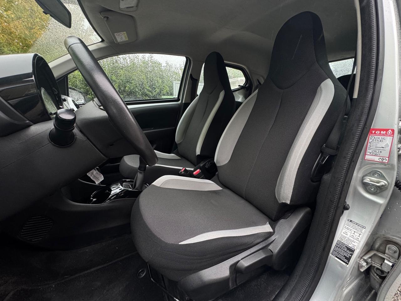 Toyota Aygo 1.0 VVT-i 69 CV 5 SOLO 67900km NEOPATENTATI