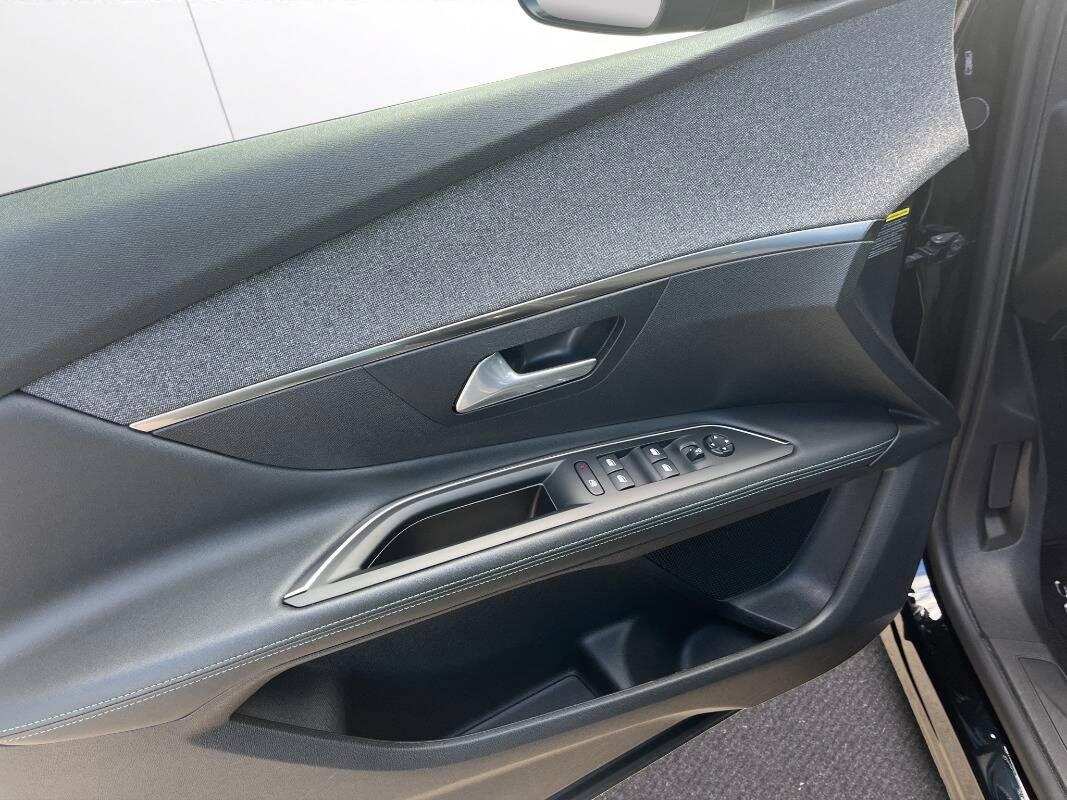 Peugeot 3008 II 1.5 bluehdi Allure Pack s&s 130cv