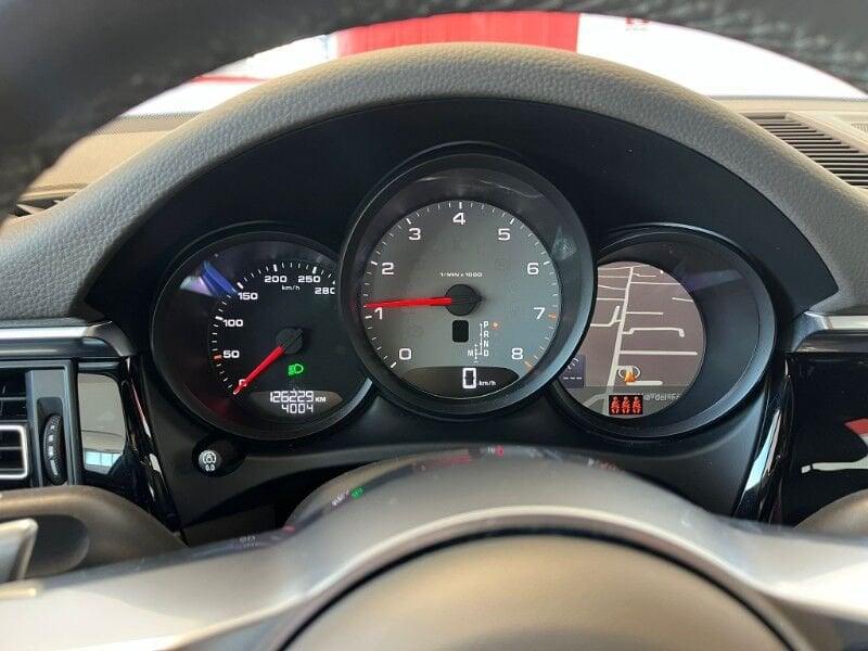 Porsche Macan 3.0 S