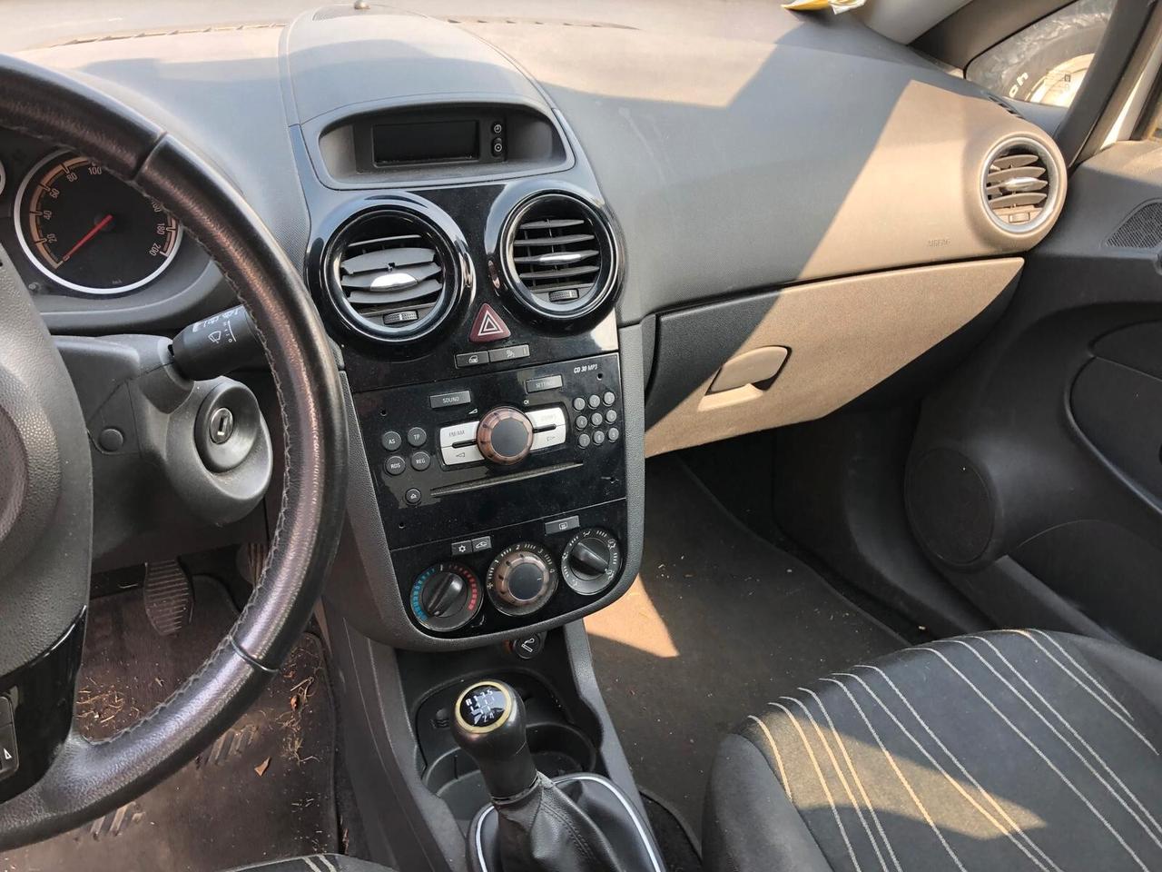 Opel Corsa 1.2 5 porte GARANZIA EUROPEA CONFORMGEST COMPLETA 12 MESI RINNOVABILE FINO A 36 MESI!!!