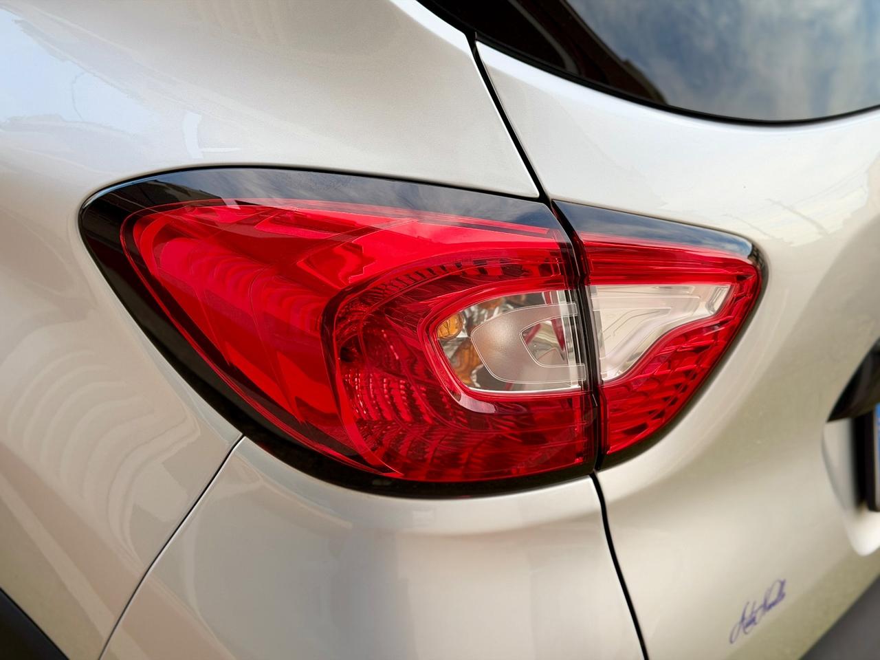 Renault Captur dCi 8V 90 CV Hypnotic